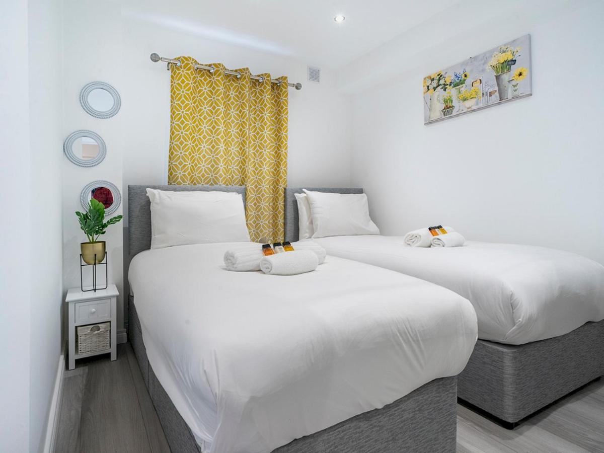 Pass The Keys - Bright & Airy 2Br 2Bath Apt In Perfect Location Belfast Exterior foto