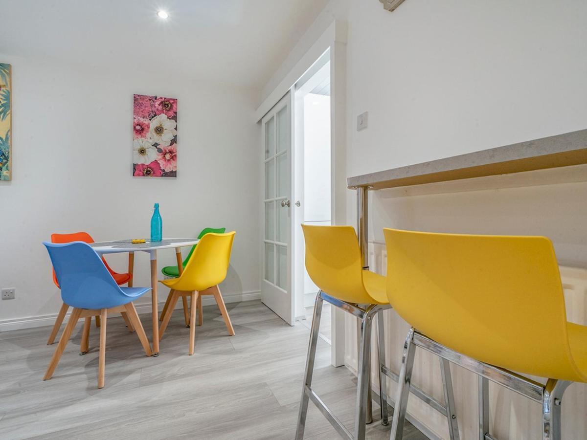 Pass The Keys - Bright & Airy 2Br 2Bath Apt In Perfect Location Belfast Exterior foto
